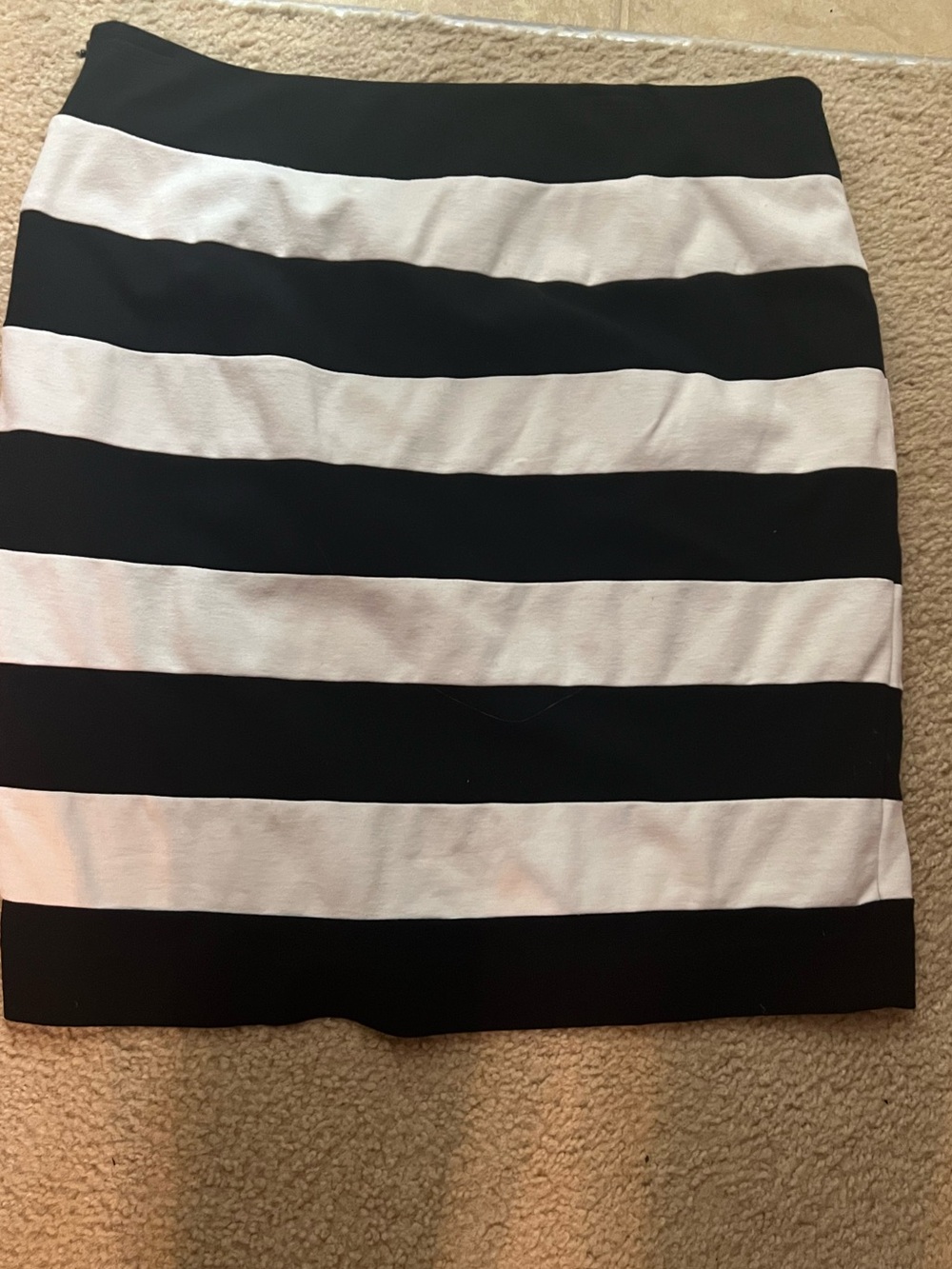 White House Black Market Striped Pencil Skirt - Women's
